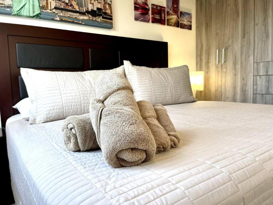 Hébergement de vacances 3br Beautiful House With Pool Close To The Beach! *