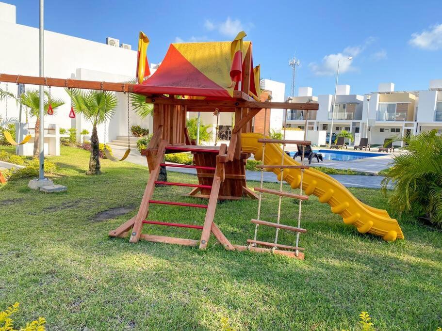 3br Beautiful House With Pool Close To The Beach! Hébergement de vacances Cancún